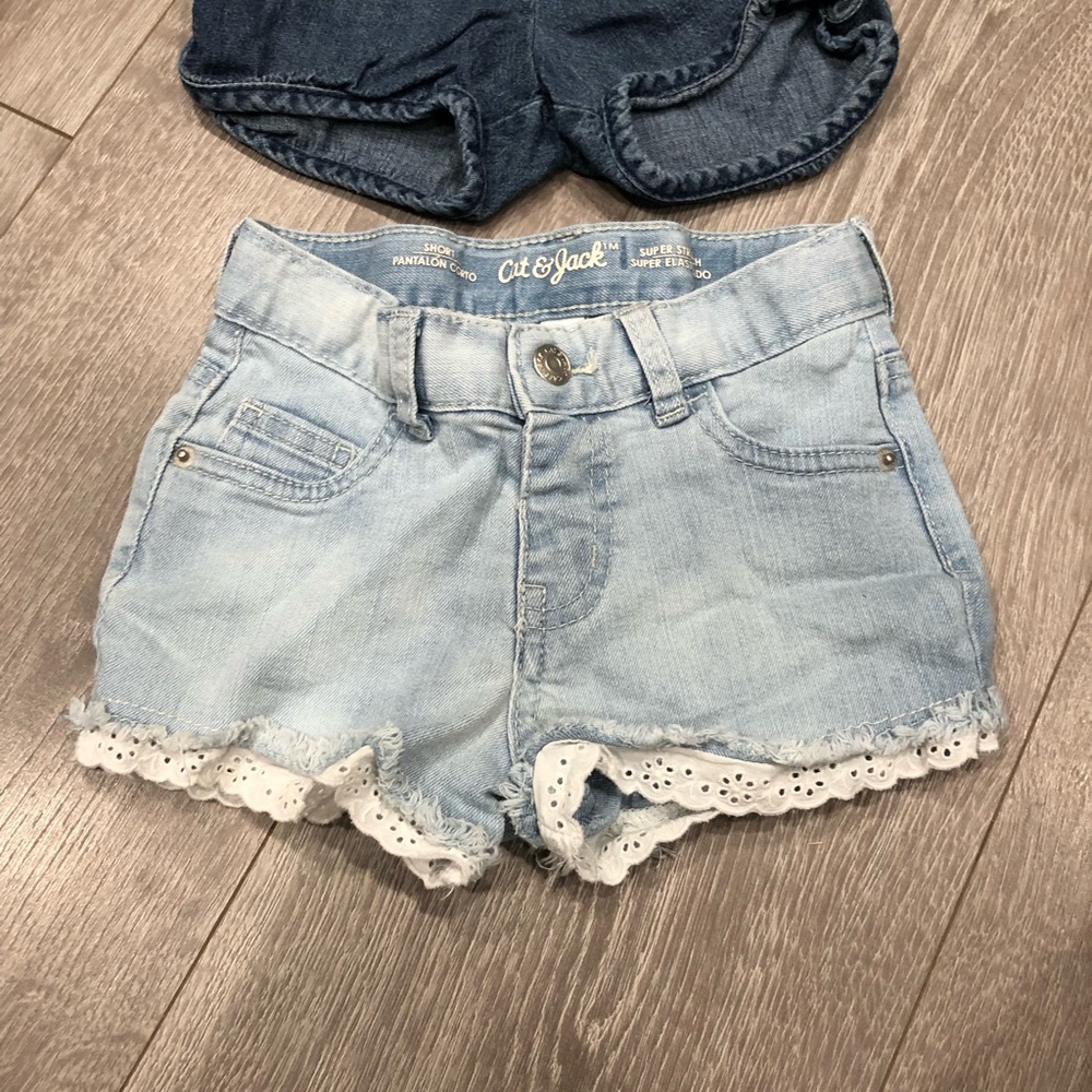 4T denim shorts bundle - Picture 2 of 4